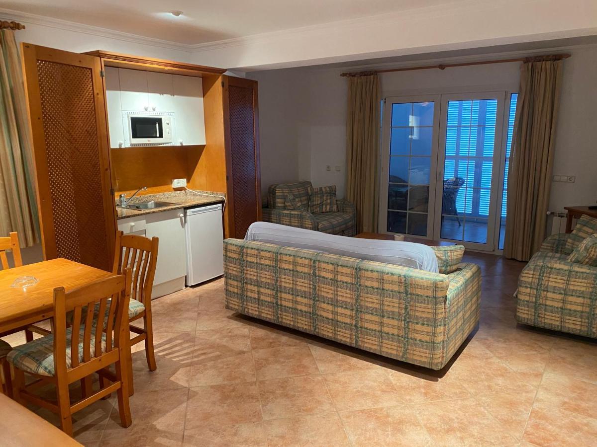 Hostal Restaurante Cala Cala Figuera  Buitenkant foto